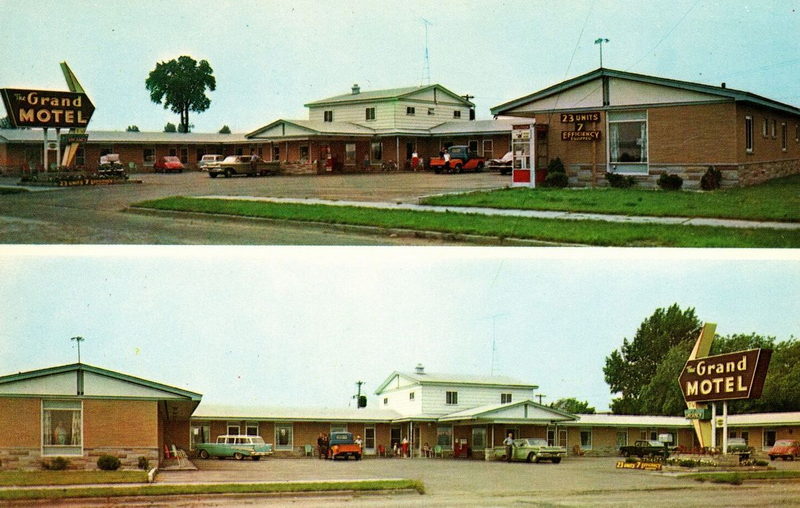 Grand Motel - Vintage Postcard